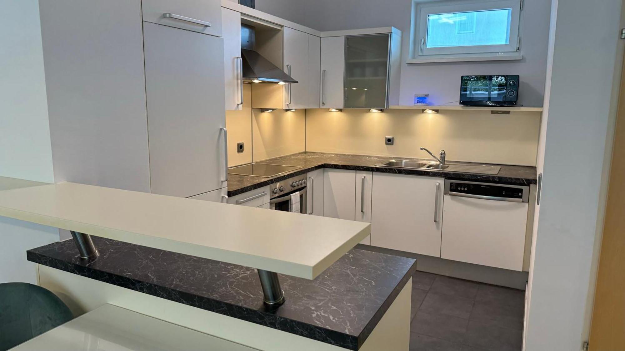 City Apartement Linz Fuer 5 Gaeste Mit Self-Checkin Und Kueche 外观 照片