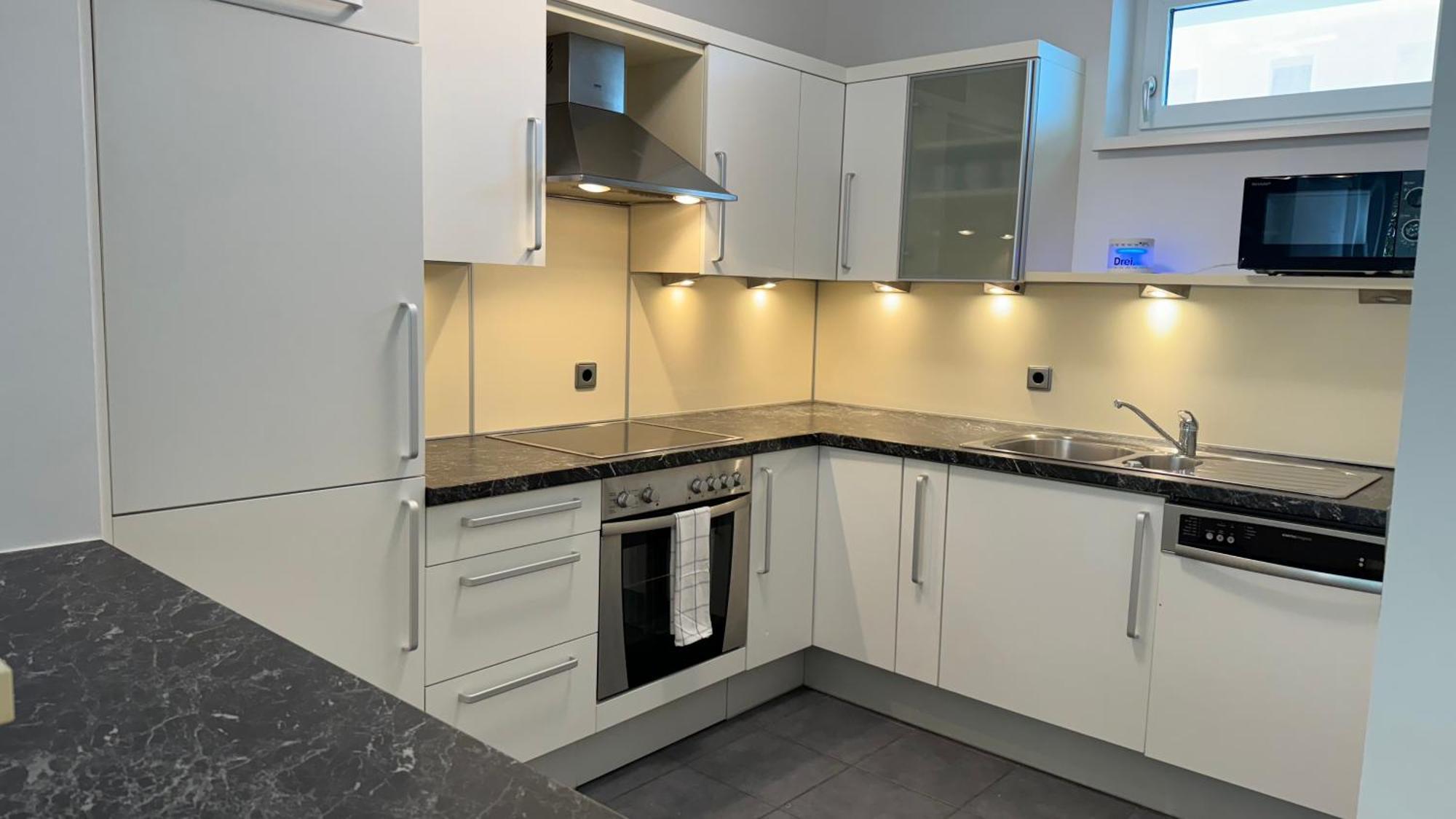 City Apartement Linz Fuer 5 Gaeste Mit Self-Checkin Und Kueche 外观 照片