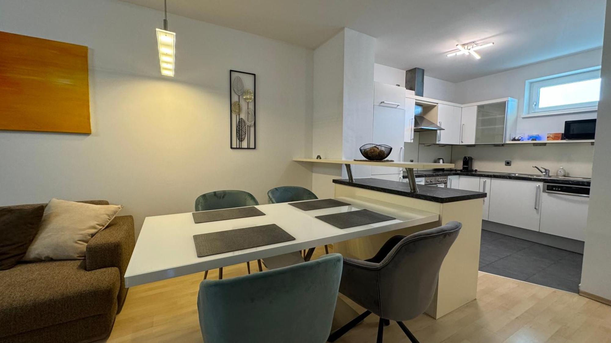 City Apartement Linz Fuer 5 Gaeste Mit Self-Checkin Und Kueche 外观 照片