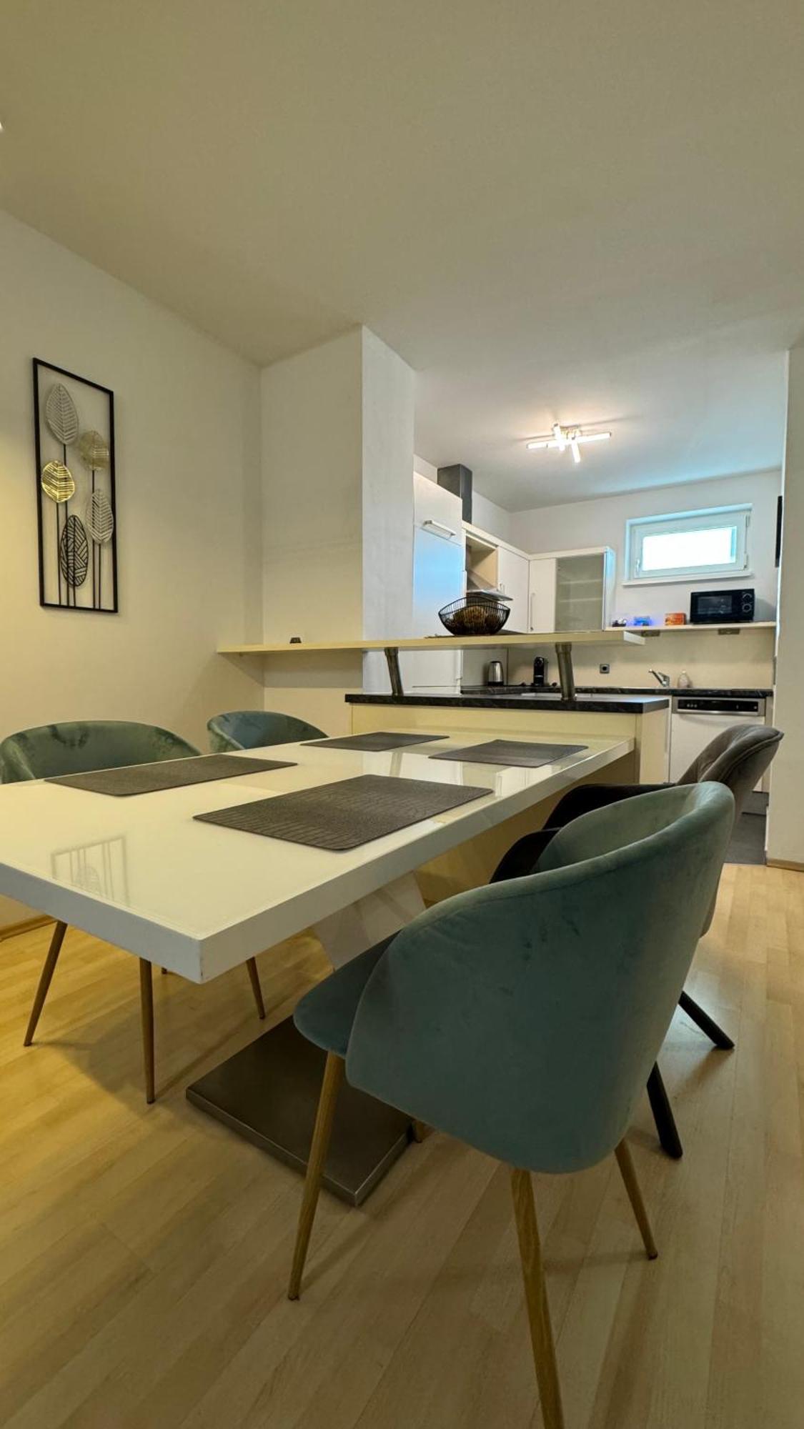City Apartement Linz Fuer 5 Gaeste Mit Self-Checkin Und Kueche 外观 照片
